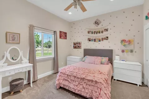 Bedroom - 8731 Dillard Rd, Wilton, CA 95693 photo 1 of 7