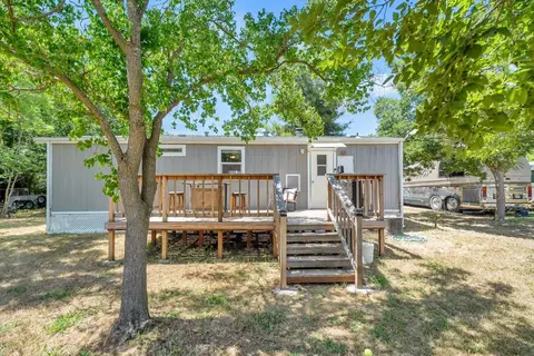 Exterior - 8731 Dillard Rd, Wilton, CA 95693 photo 16 of 18