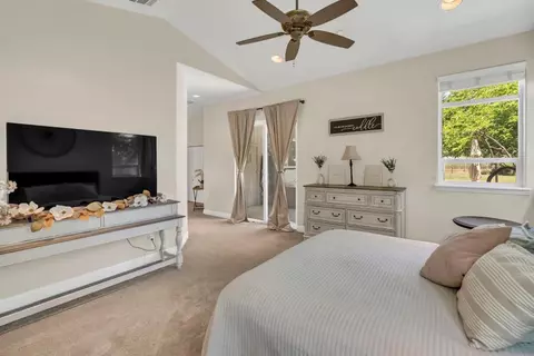 Bedroom - 8731 Dillard Rd, Wilton, CA 95693 photo 6 of 7