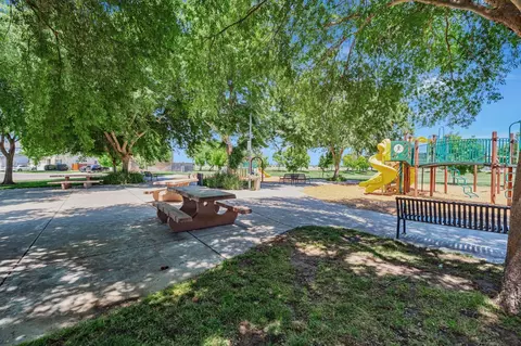 410 Monte Oro St, Manteca, CA 95337 photo 46