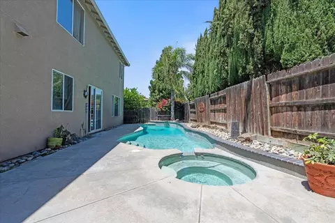 Exterior - 4108 Mercer Dr, Modesto, CA 95356 photo 5 of 5