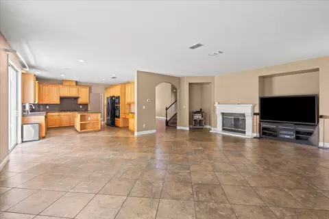 Living - 4108 Mercer Dr, Modesto, CA 95356 photo 1 of 8