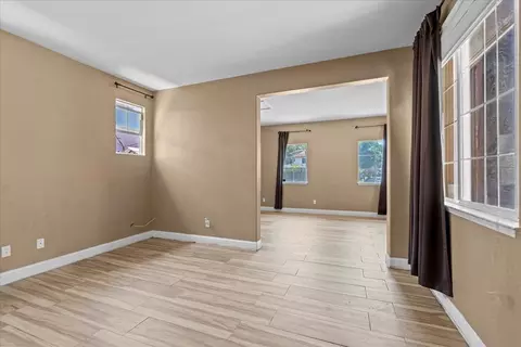 Living - 4108 Mercer Dr, Modesto, CA 95356 photo 4 of 8