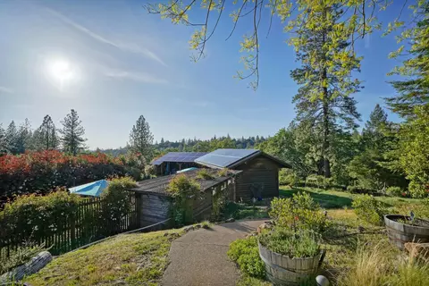 Exterior - 2399 Kingsgate Rd, Placerville, CA 95667 photo 17 of 41