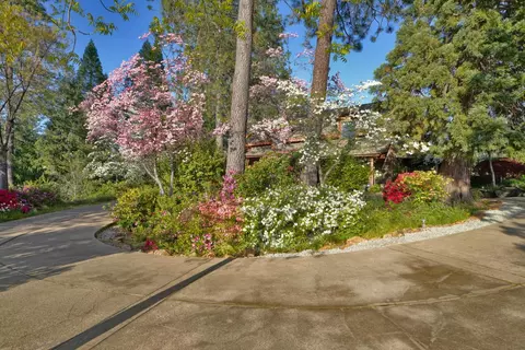 Exterior - 2399 Kingsgate Rd, Placerville, CA 95667 photo 3 of 41