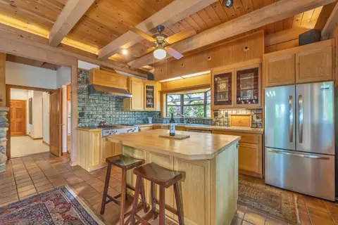 Kitchen - 2399 Kingsgate Rd, Placerville, CA 95667 photo 1 of 4