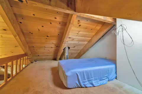 Bedroom - 2399 Kingsgate Rd, Placerville, CA 95667 photo 4 of 11