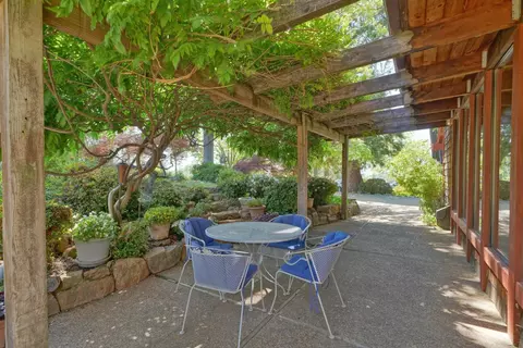 Exterior - 2399 Kingsgate Rd, Placerville, CA 95667 photo 10 of 41