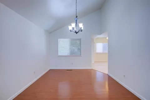 713 SE Redfield Ave, Modesto, CA 95357 photo 8