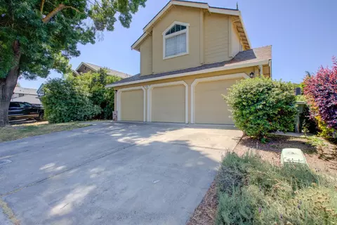 713 SE Redfield Ave, Modesto, CA 95357 photo 1