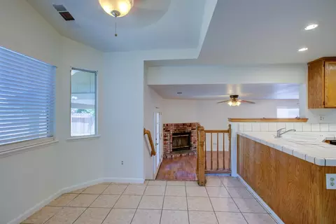 713 SE Redfield Ave, Modesto, CA 95357 photo 25
