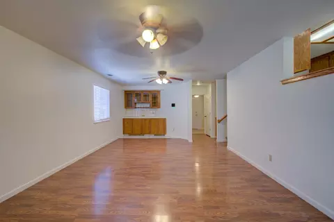 713 SE Redfield Ave, Modesto, CA 95357 photo 32