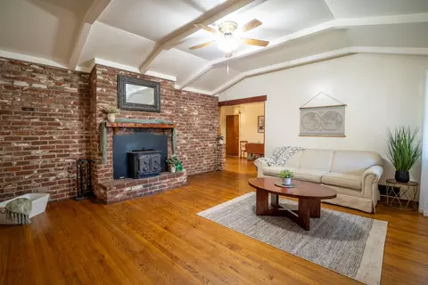 10655 Banner Lava Cap Rd, Nevada City, CA 95959