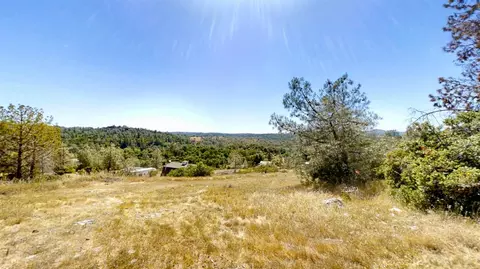 Exterior - 5480 Oak Ridge Rd, Placerville, CA 95667 photo 15 of 17