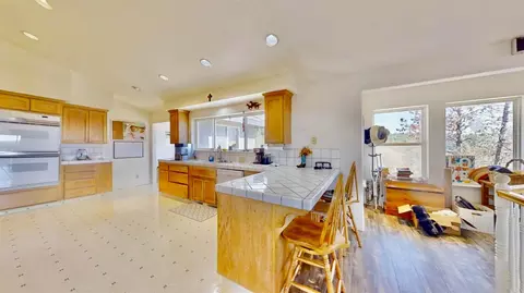 Kitchen - 5480 Oak Ridge Rd, Placerville, CA 95667 photo 3 of 5