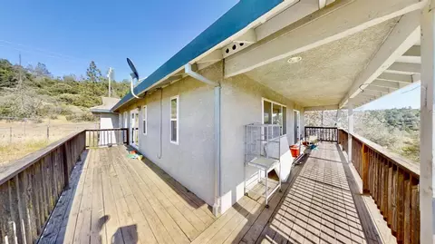 Exterior - 5480 Oak Ridge Rd, Placerville, CA 95667 photo 6 of 17