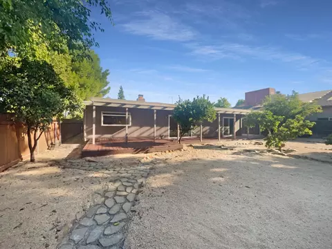 Exterior - 442 Grande Ave, Davis, CA 95616 photo 2 of 11