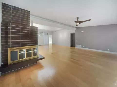 Living - 442 Grande Ave, Davis, CA 95616 photo 4 of 6