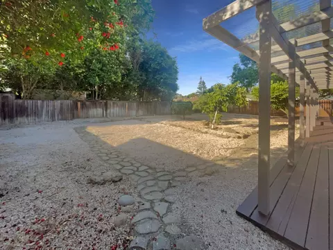 Exterior - 442 Grande Ave, Davis, CA 95616 photo 11 of 11