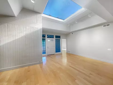 Living - 442 Grande Ave, Davis, CA 95616 photo 5 of 6