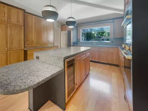 Kitchen - 442 Grande Ave, Davis, CA 95616 photo 4 of 6