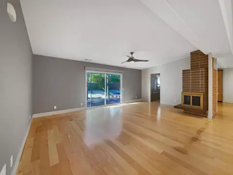 Living - 442 Grande Ave, Davis, CA 95616 photo 2 of 6