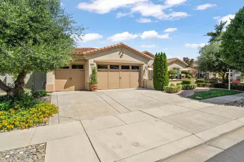 1379 Maple Vly, Manteca, CA 95336 photo 2