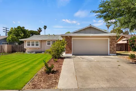 2327 66th Ave, Sacramento, CA 95822