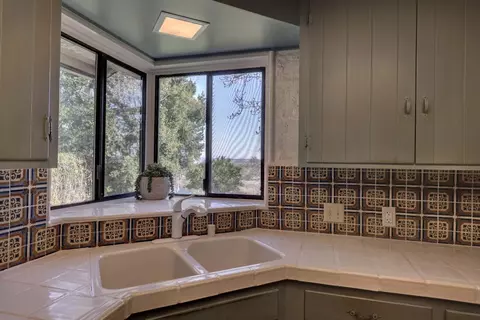 3320 Edgar Ln, Carmichael, CA 95608 photo 17