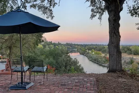 3320 Edgar Ln, Carmichael, CA 95608 photo 2