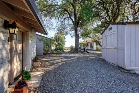 3320 Edgar Ln, Carmichael, CA 95608 photo 39