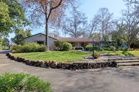 3320 Edgar Ln, Carmichael, CA 95608 photo 4