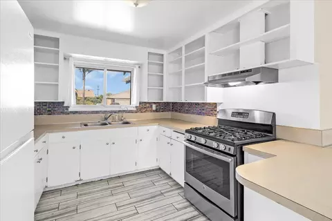 Kitchen - 1666 Cambrian Dr, Salinas, CA 93906 photo 1 of 2