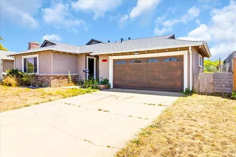 Exterior - 1666 Cambrian Dr, Salinas, CA 93906 photo 4 of 8