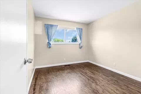Bedroom - 1666 Cambrian Dr, Salinas, CA 93906 photo 9 of 10