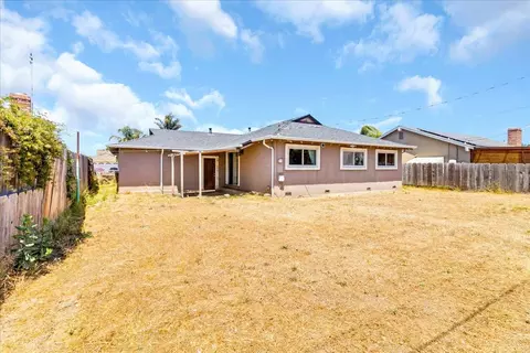 Exterior - 1666 Cambrian Dr, Salinas, CA 93906 photo 7 of 8