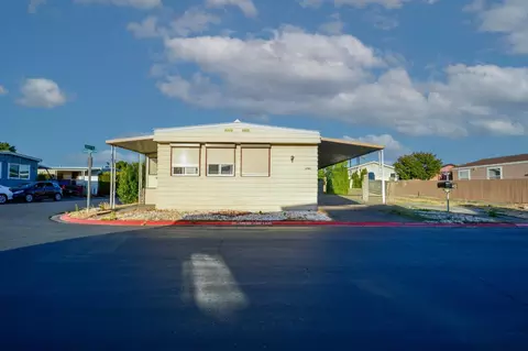 6983 Pleasure Ln, Sacramento, CA 95823