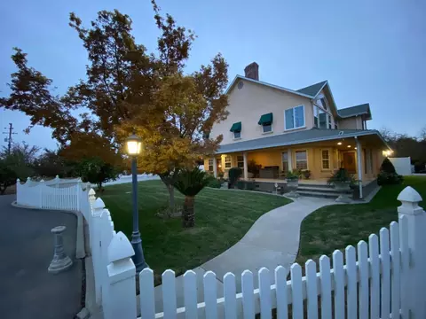 Exterior - 27958 Vine Ave, Escalon, CA 95320 photo 6 of 14