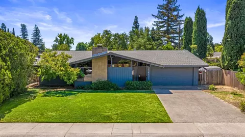 5304 Locust Ave, Carmichael, CA 95608 photo 1