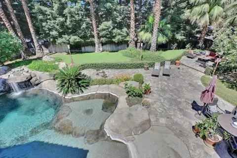 Exterior - 2390 W Ridge Dr, Sutter, CA 95982 photo 5 of 21
