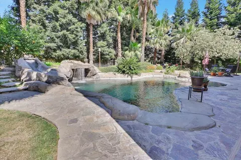 Exterior - 2390 W Ridge Dr, Sutter, CA 95982 photo 12 of 21