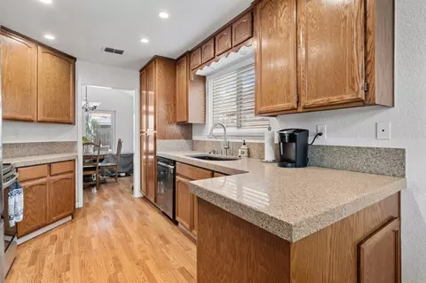 2425 Beatrice Ln, Modesto, CA 95355 photo 10