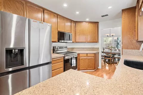 2425 Beatrice Ln, Modesto, CA 95355 photo 11