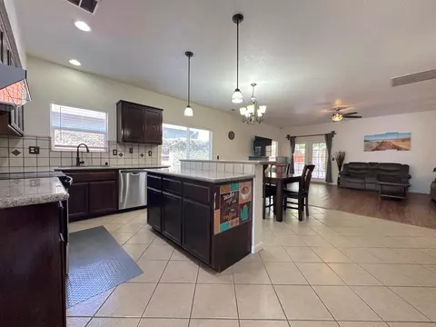2417 Ives St, Modesto, CA 95355 photo 6