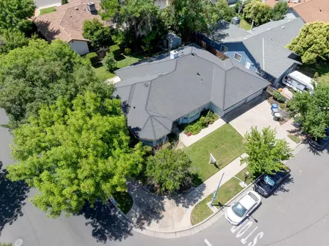 1186 Mirror Lake Dr, Merced, CA 95340 photo 5