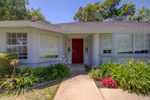 1186 Mirror Lake Dr, Merced, CA 95340 photo 3