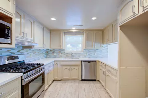1186 Mirror Lake Dr, Merced, CA 95340 photo 16
