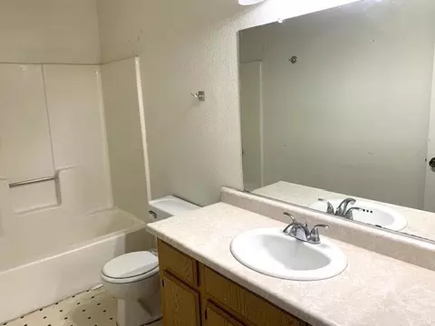 3012 Andre Ln, Turlock, CA 95382 photo 10