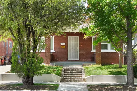 1316 33rd St, Sacramento, CA 95816