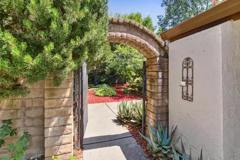 Exterior - 4820 Thor Way, Carmichael, CA 95608 photo 2 of 25